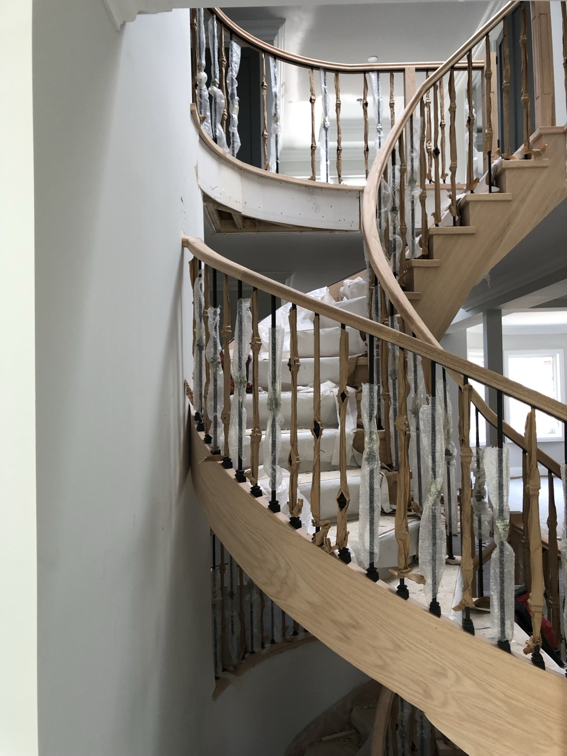 Custom curved stair craftsmanship
